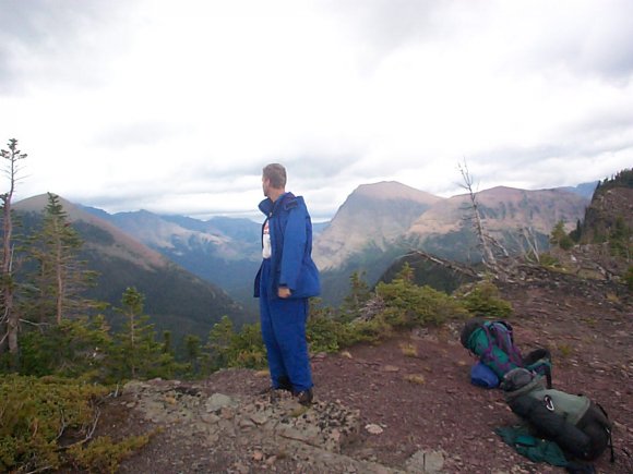 View ri Alberta from Divide north of Sage Pass